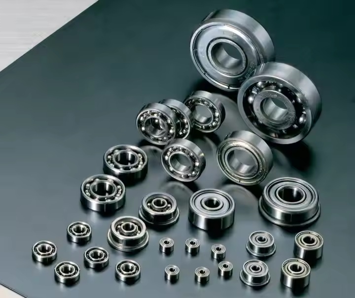An image shows different sizes of ball bearings, including miniature ball bearings and 10mm ball bearings.