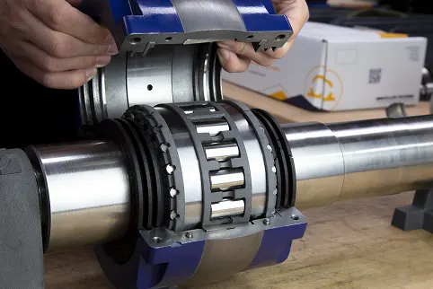 User are installing split roller bearing