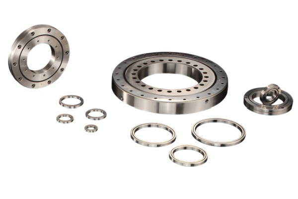 A diagram comparing a CRBF crossed roller bearing with other types of crossed roller bearings.