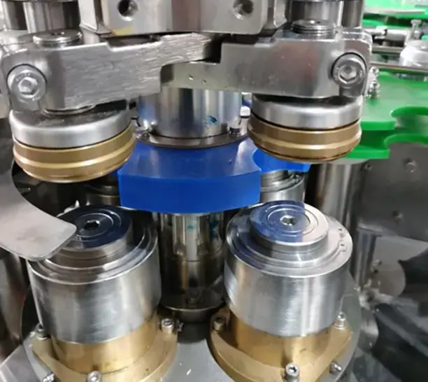image shows rotary sealing turret detail