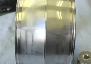 image shows the abrasive wear on bearing