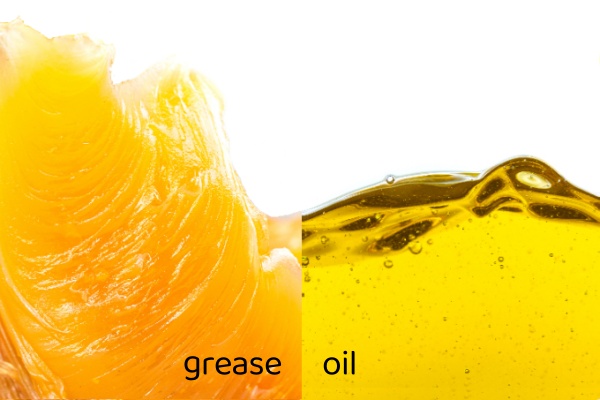 Visual comparison of high-viscosity bearing grease and circulating oil for different industrial applications.